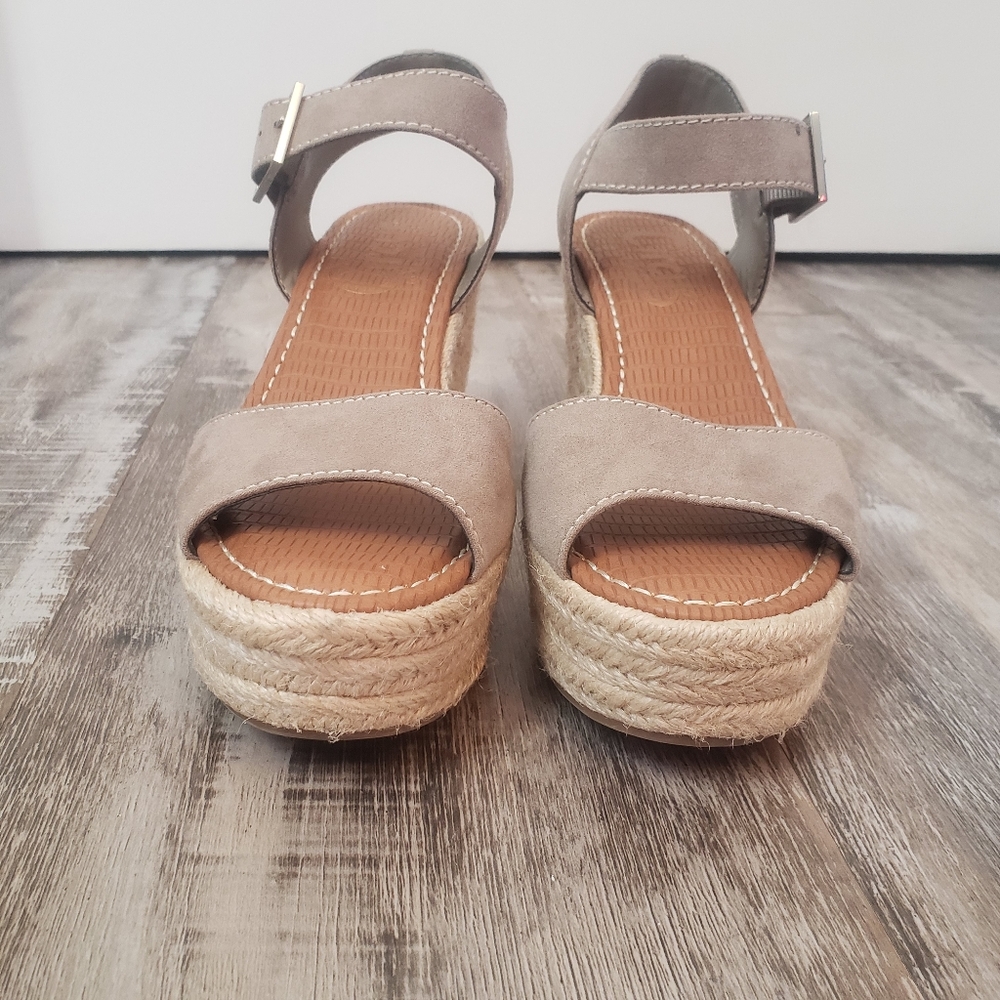 Circus by Sam Edelman Delilah Tan Wedge Espadrille Heel Size 8 - Picture 5 of 13